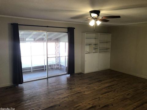101 N Magnolia Dr, Trumann, AR 72472 photo 4