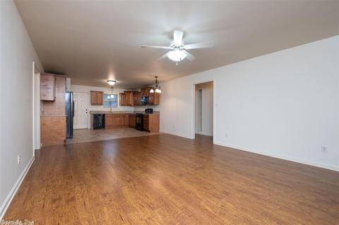 312 Madrid, Benton, AR 72015 photo 9