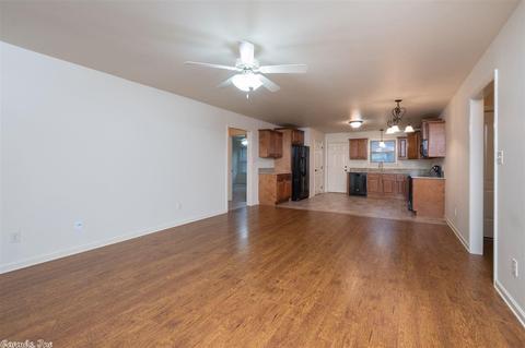 312 Madrid, Benton, AR 72015 photo 8