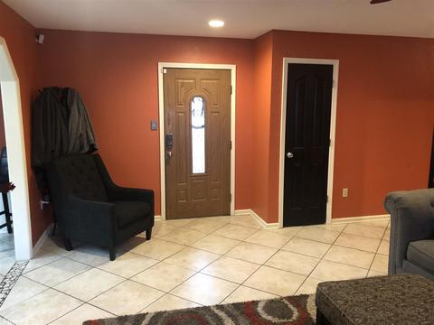 1208 W Main St, Trumann, AR 72472 photo 4