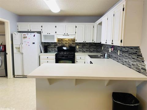 1821 Pine Cir, Bryant, AR 72022 photo 4