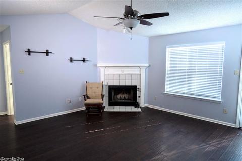 1821 Pine Cir, Bryant, AR 72022 photo 6