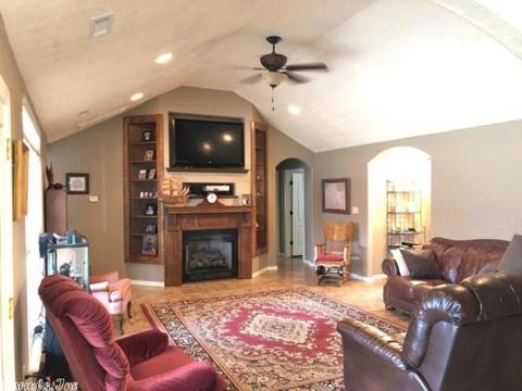 10 Doss Ln, Batesville, AR 72501 photo 4