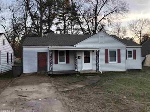 902 W Thompson, Paragould, AR 72450 photo 1