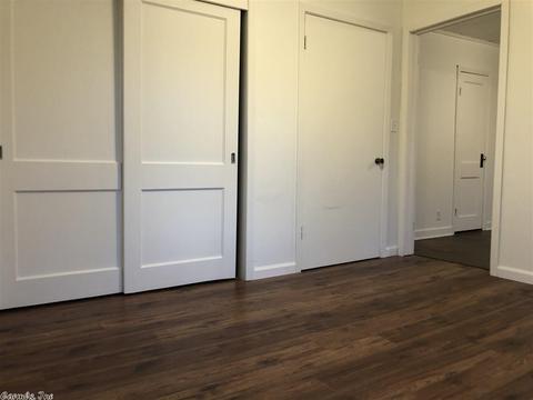 902 W Thompson, Paragould, AR 72450 photo 9
