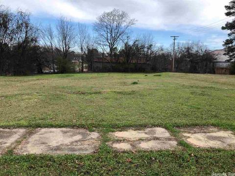 202 E Cedar St, Warren, AR 71671 photo 1