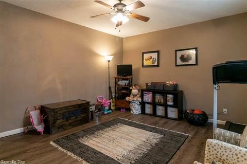 1120 Watkins St, Conway, AR 72034 photo 6