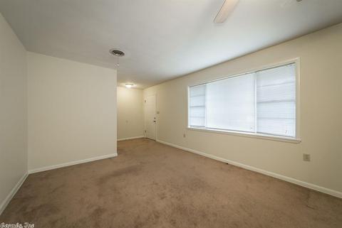 8305 E Cherry St, Benton, AR 72015 photo 14