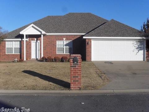 2216 Daniel Dr, Searcy, AR 72143 photo 1