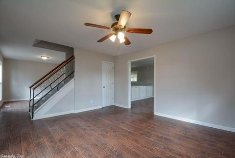 2309 W Lakeview Dr, Benton, AR 72015 photo 6