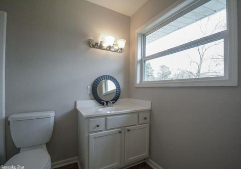 2309 W Lakeview Dr, Benton, AR 72015 photo 26