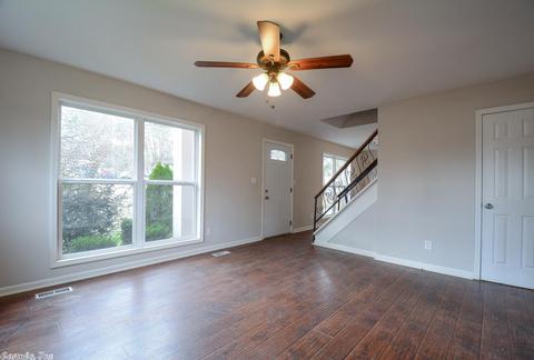 2309 W Lakeview Dr, Benton, AR 72015 photo 5