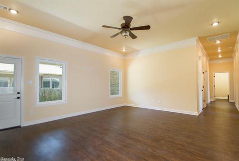 5707 Sweetbriar Ct, Bryant, AR 72022 photo 4