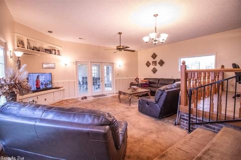 521 Locust Ave, Trumann, AR 72472 photo 5