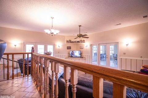 521 Locust Ave, Trumann, AR 72472 photo 6