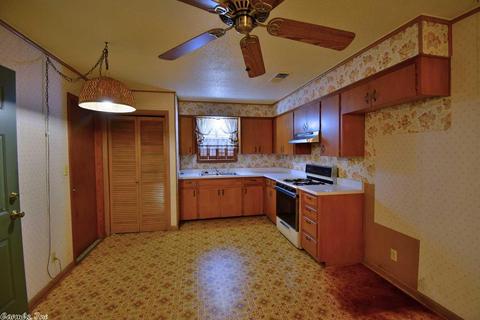2802 Colonial, Pine Bluff, AR 71603 photo 7