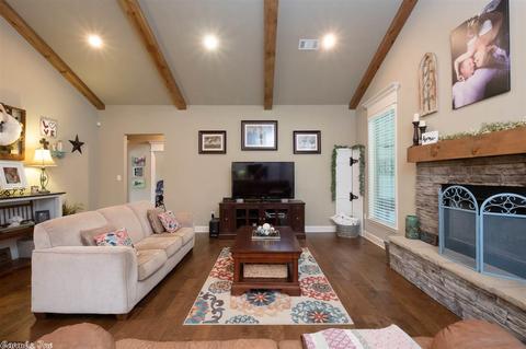 290 Reuben Dr, Alexander, AR 72002 photo 9