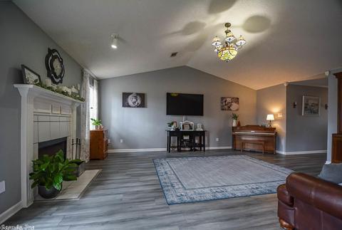 2825 Valley Forge Dr, Benton, AR 72015 photo 8