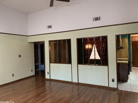 5801 S Cedar, Pine Bluff, AR 71603 photo 12
