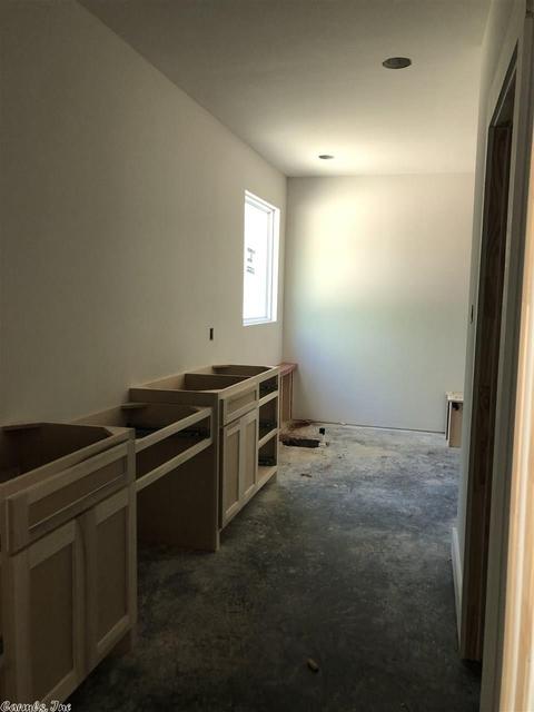 3040 Navajo, Benton, AR 72019 photo 6