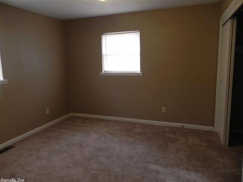 313 Hill St, Jacksonville, AR 72076 photo 17