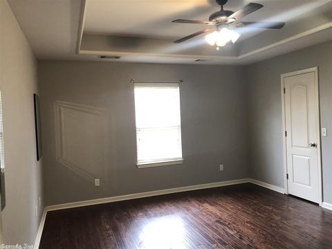 1301 Cobblestone Ct, Benton, AR 72015 photo 3
