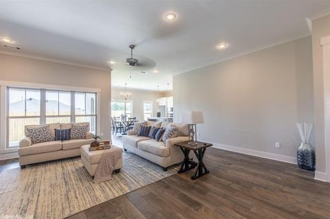 2580 Lilac Dr, Conway, AR 72034 photo 4
