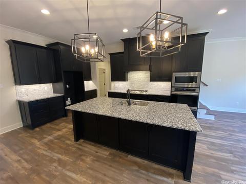 2409 Estates Ct, Jacksonville, AR 72076 photo 4