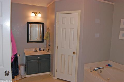 5 Chester Cv, Conway, AR 72034 photo 15
