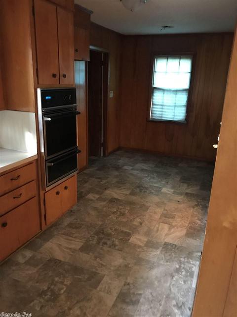2706 E 10th Ave, Pine Bluff, AR 71601 photo 3