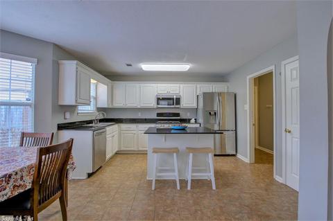 2400 Spring Creek Dr, Benton, AR 72015 photo 15