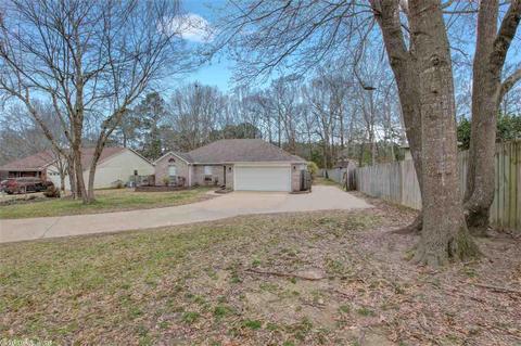 2400 Spring Creek Dr, Benton, AR 72015 photo 2