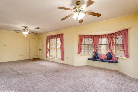 2411 Broadview, Conway, AR 72034 photo 10