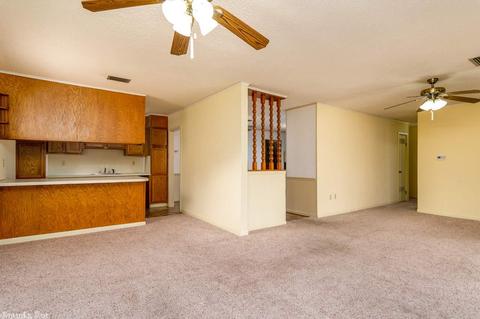 2411 Broadview, Conway, AR 72034 photo 12
