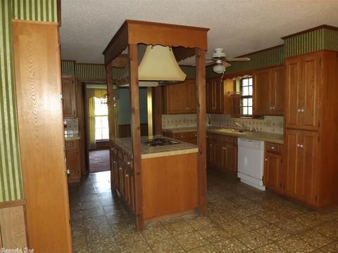 6204 Oden Dr, Pine Bluff, AR 71603 photo 14