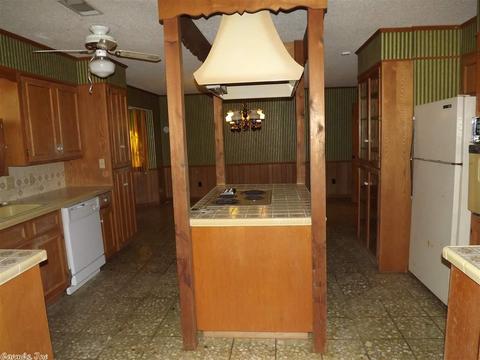 6204 Oden Dr, Pine Bluff, AR 71603 photo 13