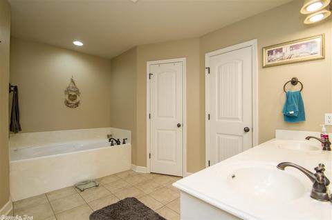 3129 Hidden Mdws, Benton, AR 72015 photo 15