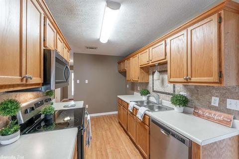 115 Shiloh, Conway, AR 72032 photo 14