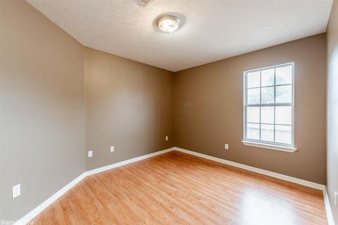 115 Shiloh, Conway, AR 72032 photo 27