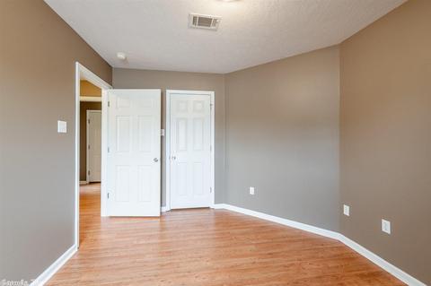 115 Shiloh, Conway, AR 72032 photo 29