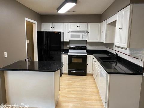 3206 Forest Dr, Bryant, AR 72022 photo 4