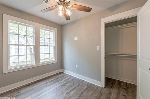 1417 Davis, Conway, AR 72034 photo 11