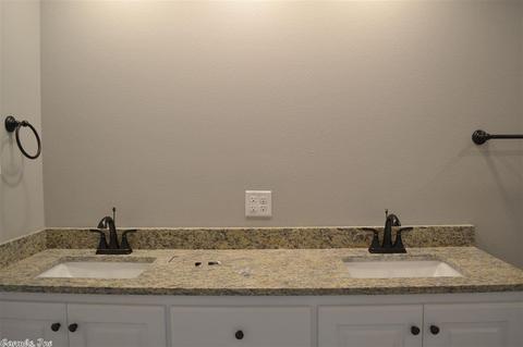 16 Kelby Ct, Ward, AR 72176 photo 11