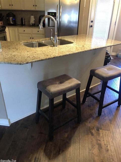 905 Huck Finn Blvd, Redfield, AR 72132 photo 6