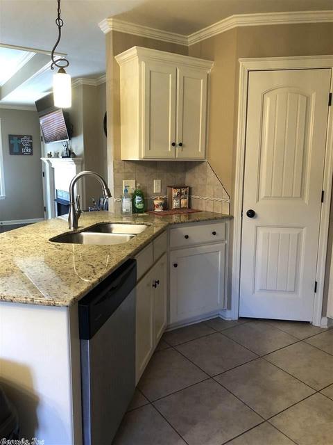 905 Huck Finn Blvd, Redfield, AR 72132 photo 7