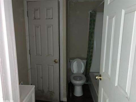 8417 Clearlake Dr, Mabelvale, AR 72103 photo 9