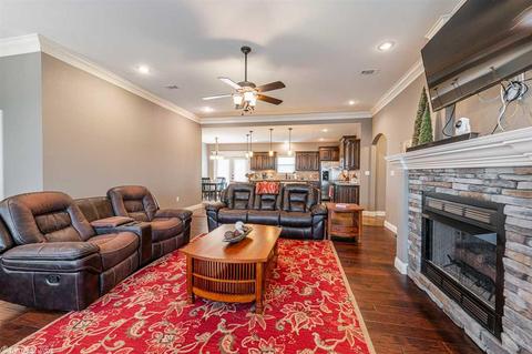 66 Colt Loop, Greenbrier, AR 72058 photo 2