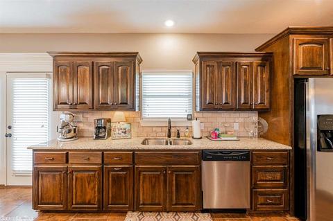 66 Colt Loop, Greenbrier, AR 72058 photo 12