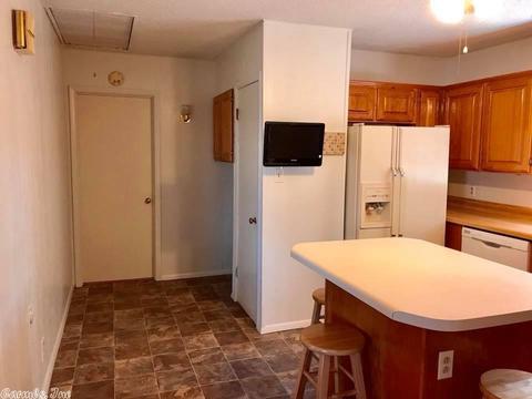 2 E Winthrop Dr, Morrilton, AR 72110 photo 12