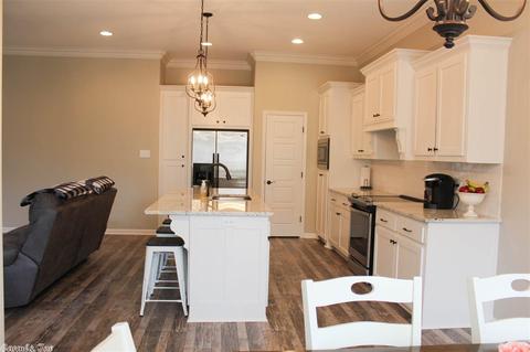 1811 Maple Rdg, Benton, AR 72019 photo 11
